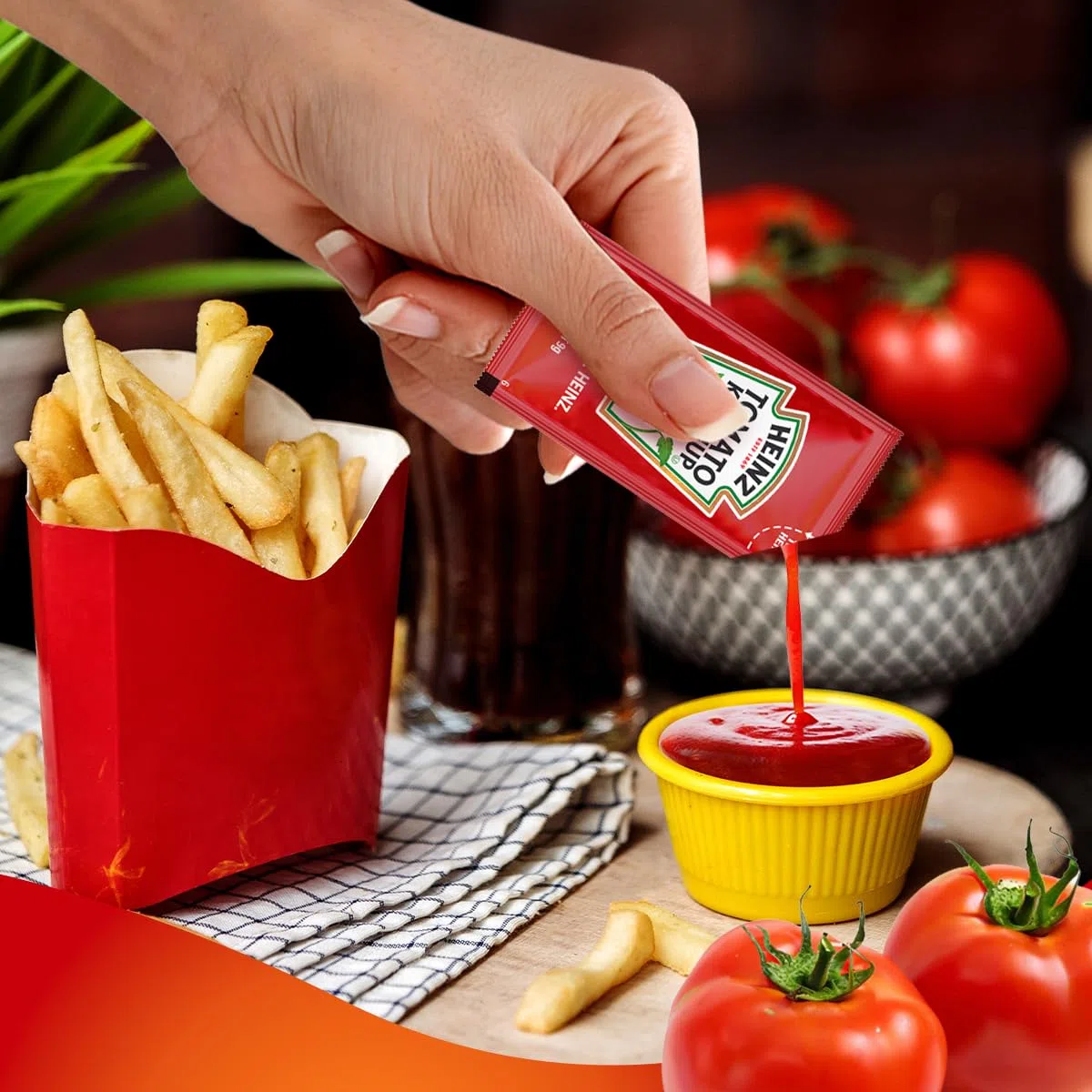 Heinz - Paquetes de ketchup, 100 unidades, paquete de condimentos de una sola porción, sin gluten, kosher, ketchup en bolsa de sellado deslizante segura para alimentos